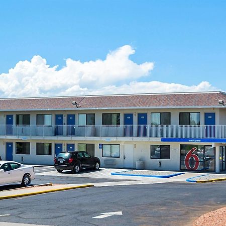 Motel 6-Pueblo, Co - I-25 ภายนอก รูปภาพ