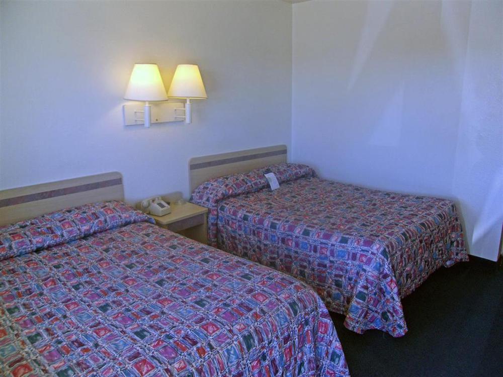 Motel 6-Pueblo, Co - I-25 ห้อง รูปภาพ